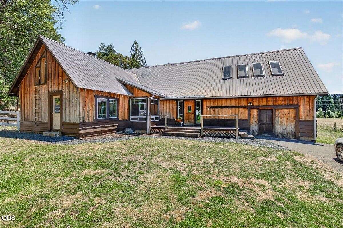 7 Acres of Land with Home for Sale in Butte Falls, Oregon