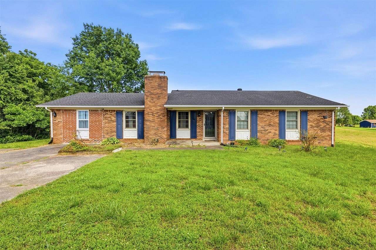 3.44 Acres of Land with Home for Sale in Bowling Green, Kentucky