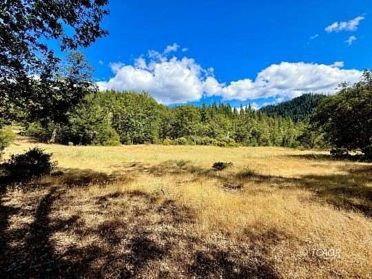 86.6 Acres of Land for Sale in Hayfork, California