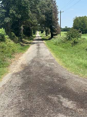 10.2 Acres of Land for Sale in Saltillo, Texas