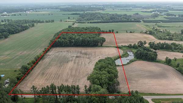 18.7 Acres of Agricultural Land for Sale in Bear Creek, Wisconsin