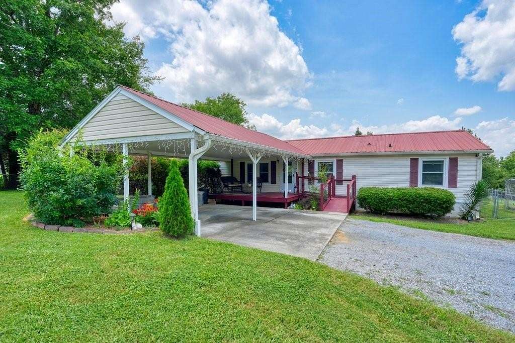 2 Acres of Land with Home for Sale in Calhoun, Georgia
