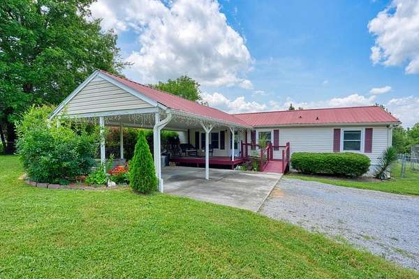 2 Acres of Land with Home for Sale in Calhoun, Georgia