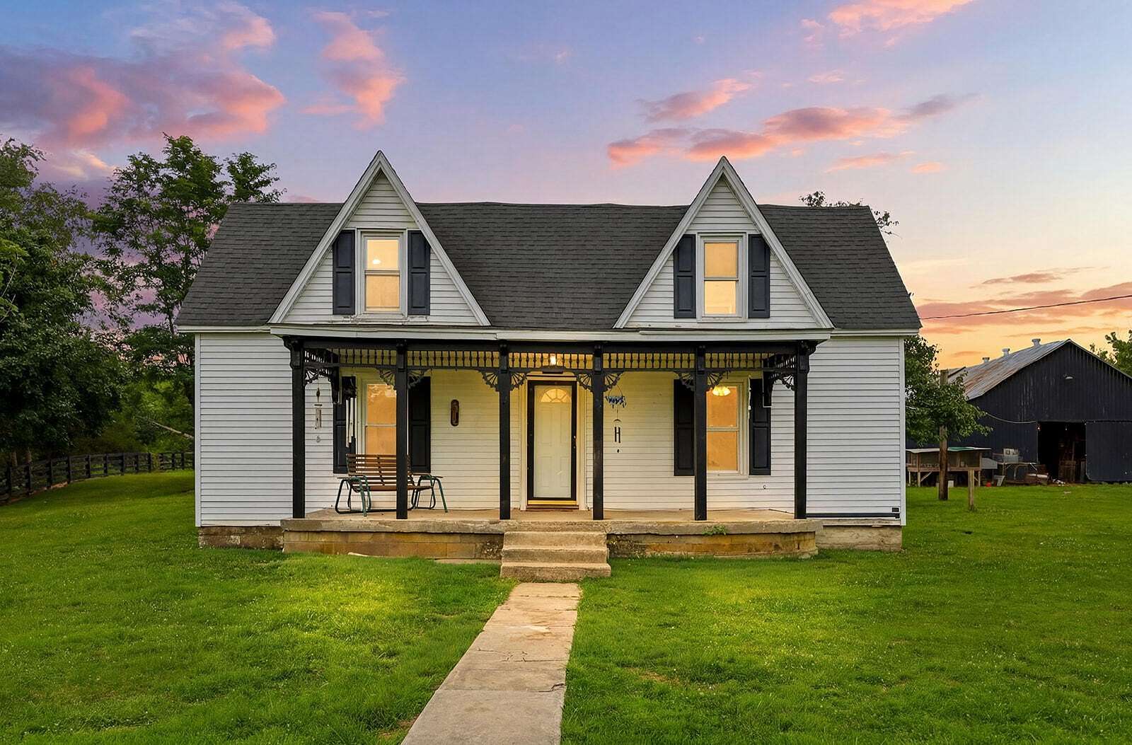 13.9 Acres of Land with Home for Sale in Harrodsburg, Kentucky