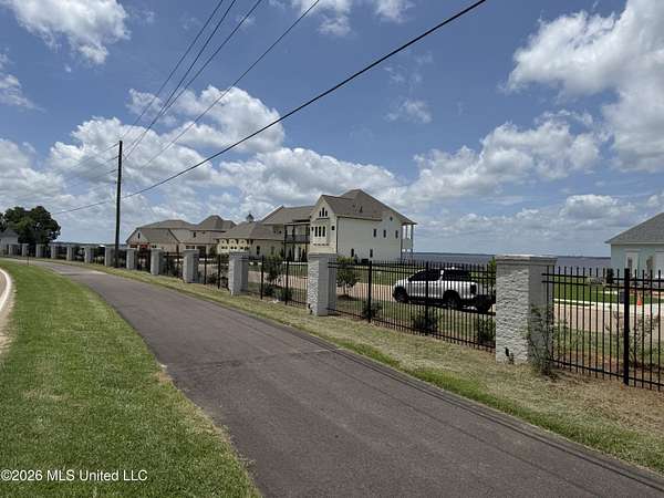 0.25 Acres of Residential Land for Sale in Brandon, Mississippi