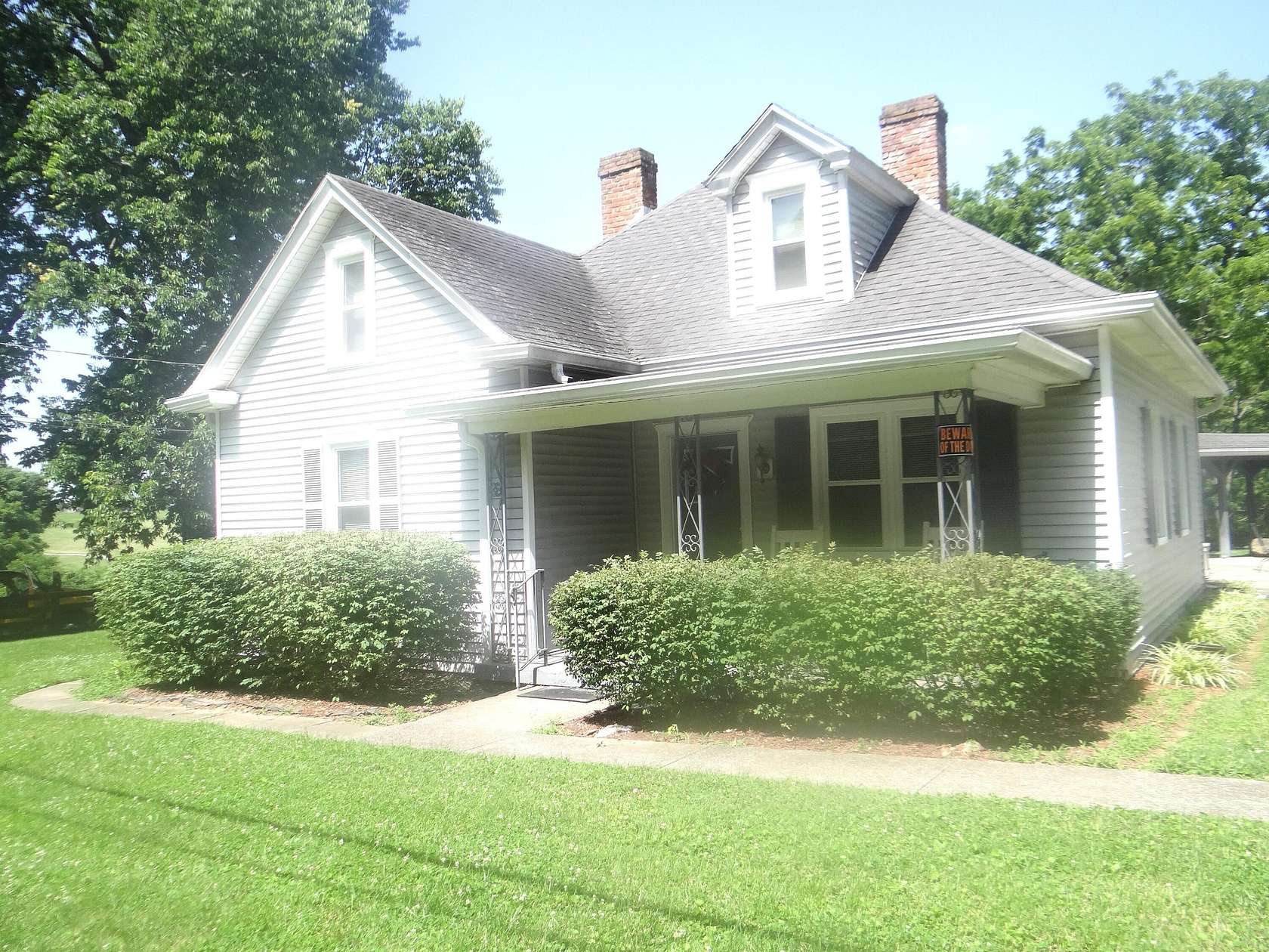 4.1 Acres of Land with Home for Sale in Midway, Kentucky