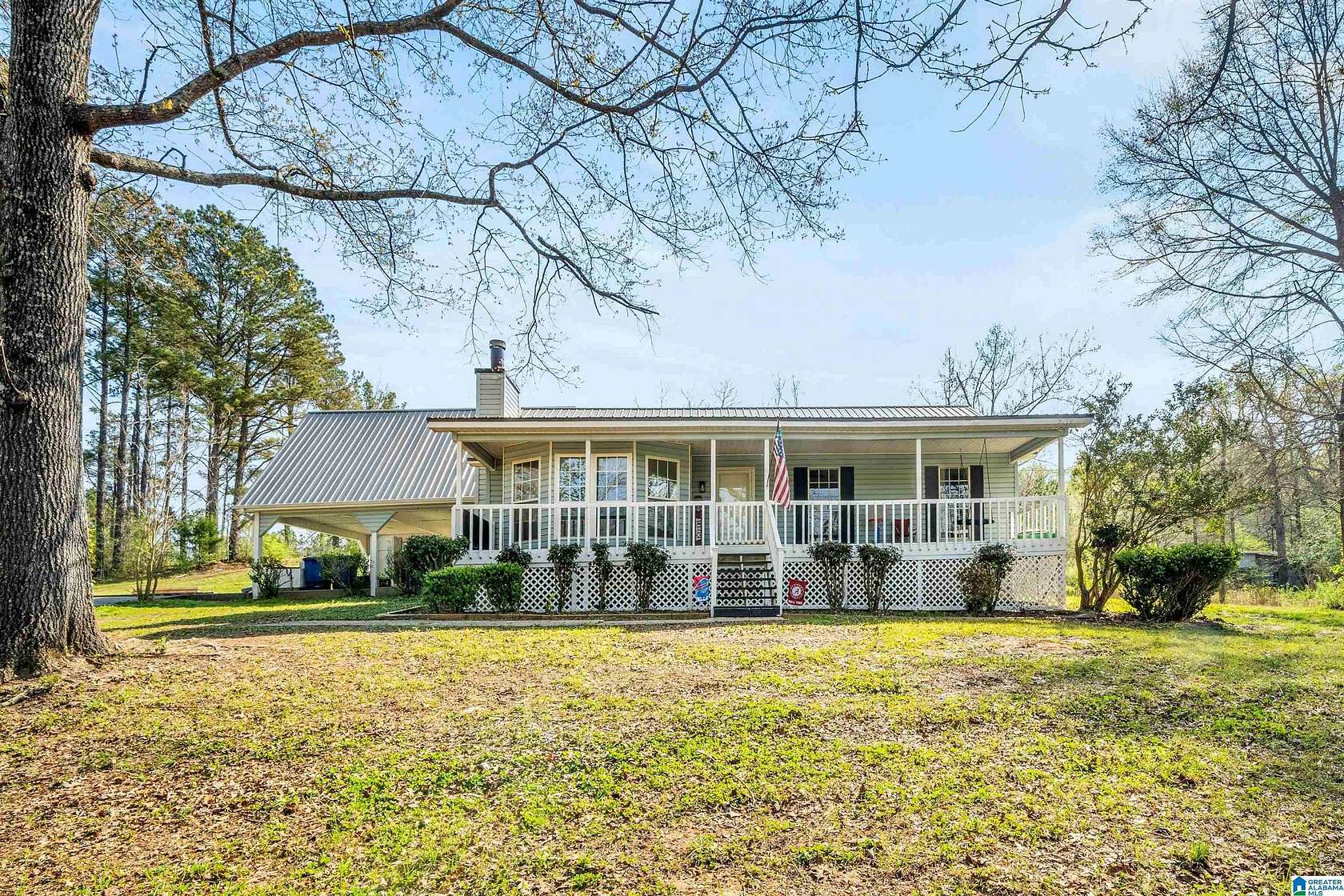 8.87 Acres of Land with Home for Sale in Centreville, Alabama