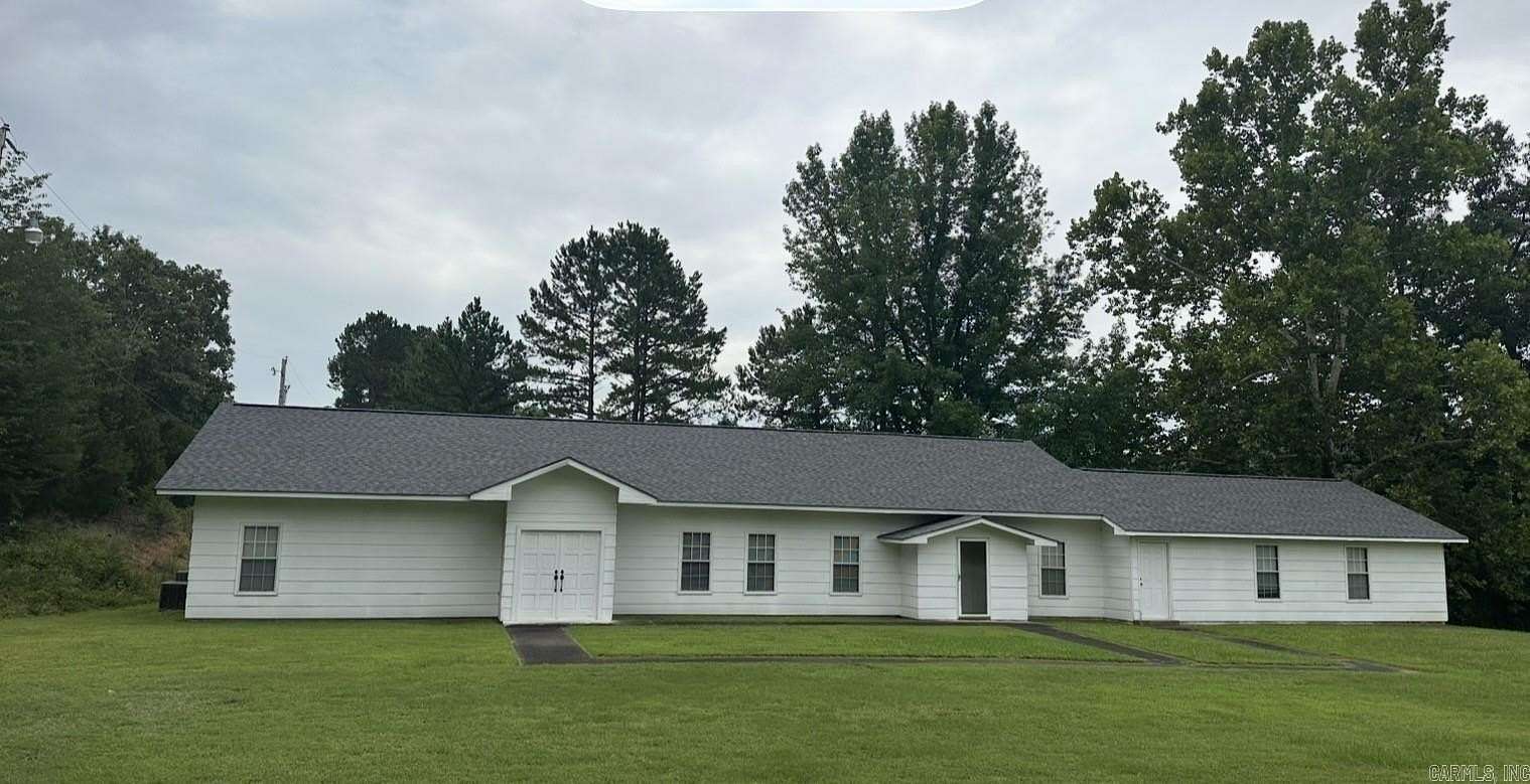 1.5 Acres of Improved Residential Land for Sale in Greenbrier, Arkansas
