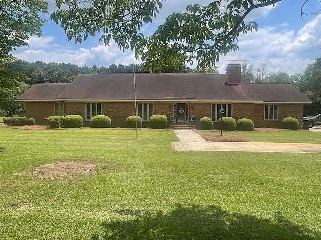 6.5 Acres of Land with Home for Sale in Americus, Georgia