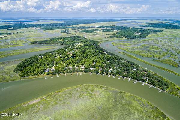 0.58 Acres of Land for Sale in Beaufort, South Carolina