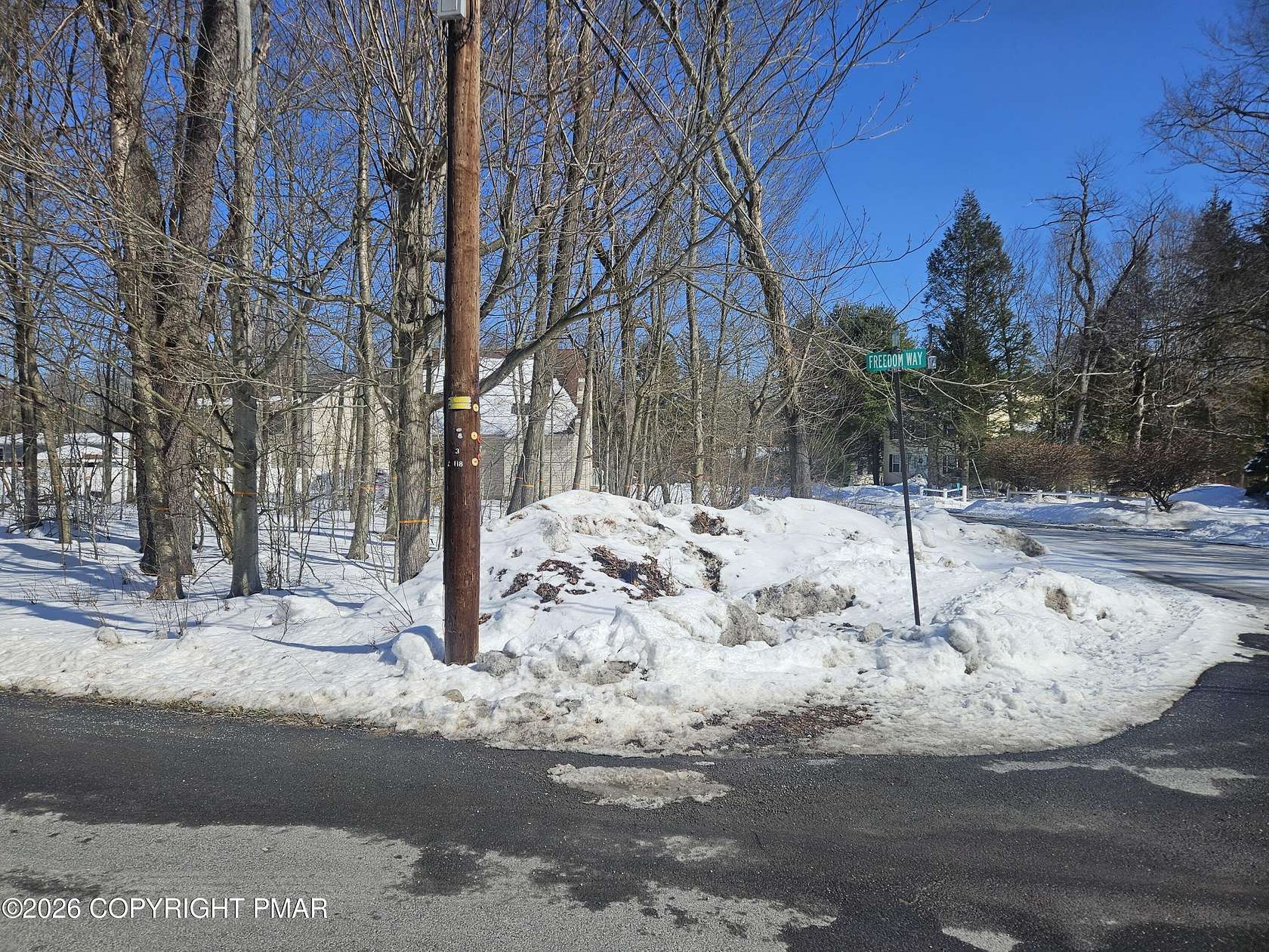 0.23 Acres of Residential Land for Sale in Pocono Summit, Pennsylvania