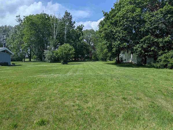 0.34 Acres of Land for Sale in Lake Summerset, Illinois