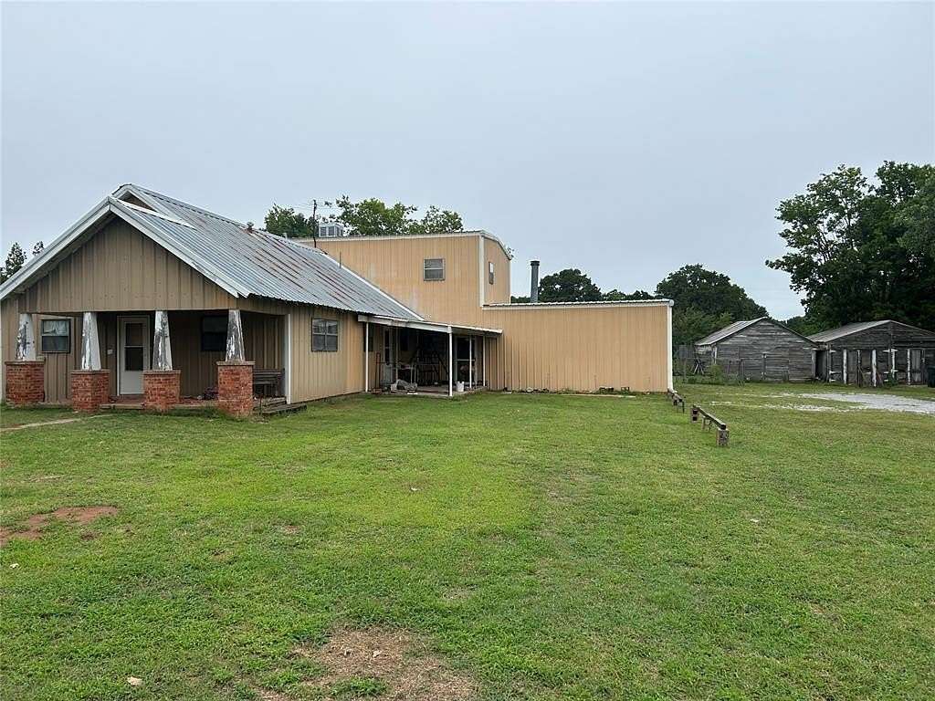 10.5 Acres of Land with Home for Sale in Norman, Oklahoma
