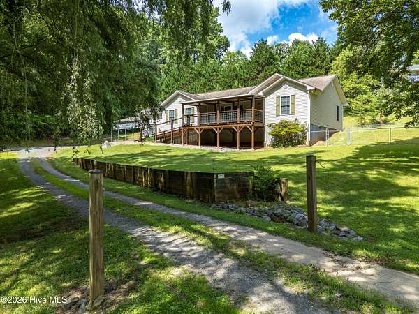 3.24 Acres of Improved Mixed-Use Land for Sale in Murphy, North Carolina