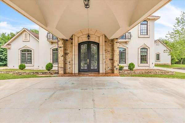 7.87 Acres of Land with Home for Sale in Jones, Oklahoma