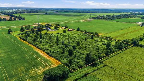 16 Acres of Land for Auction in Johnstown, Ohio