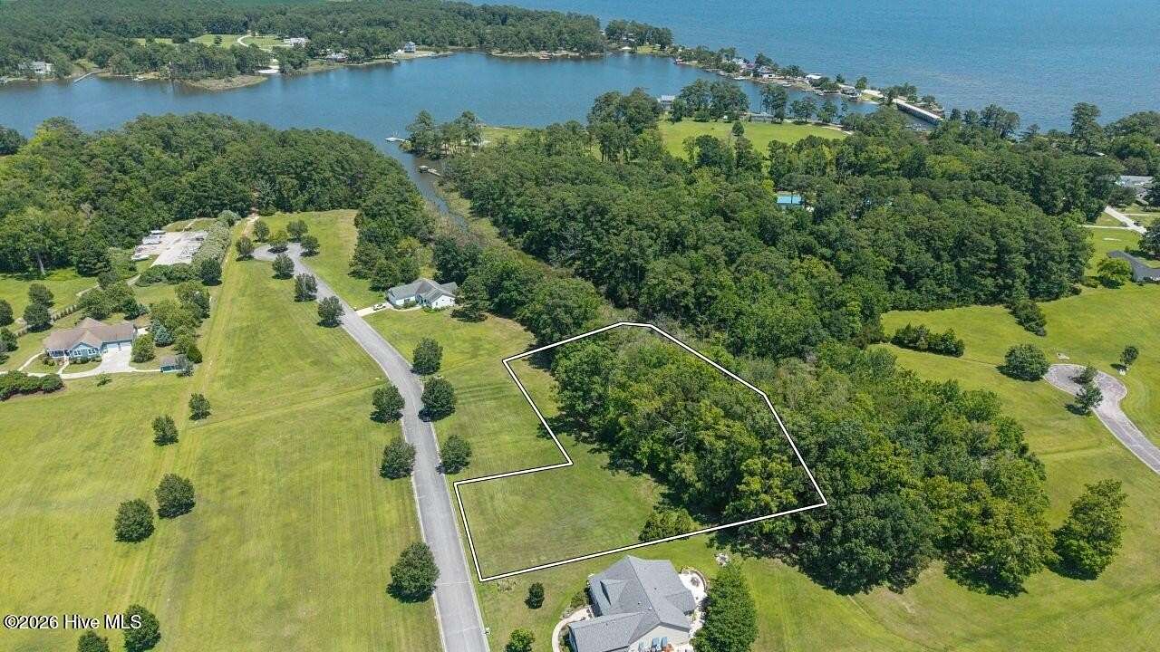 1.35 Acres of Residential Land for Sale in Arapahoe, North Carolina