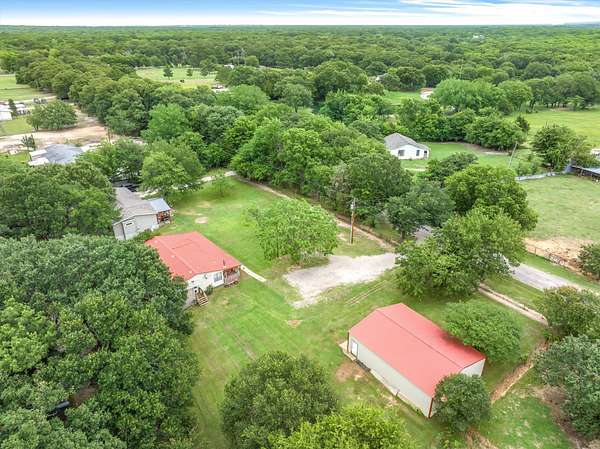 5 Acres of Land with Home for Sale in Quinlan, Texas