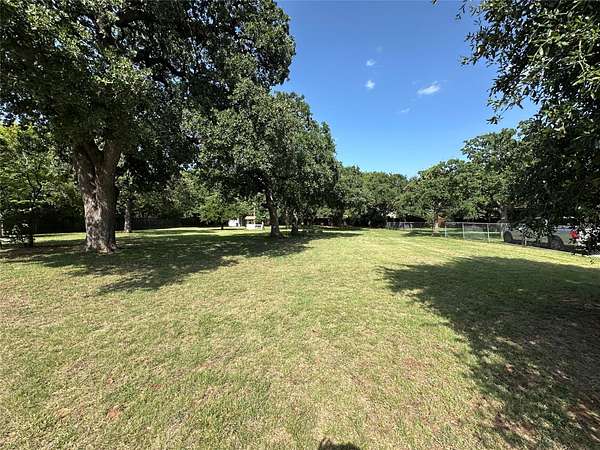 0.9 Acres of Residential Land for Sale in Colleyville, Texas