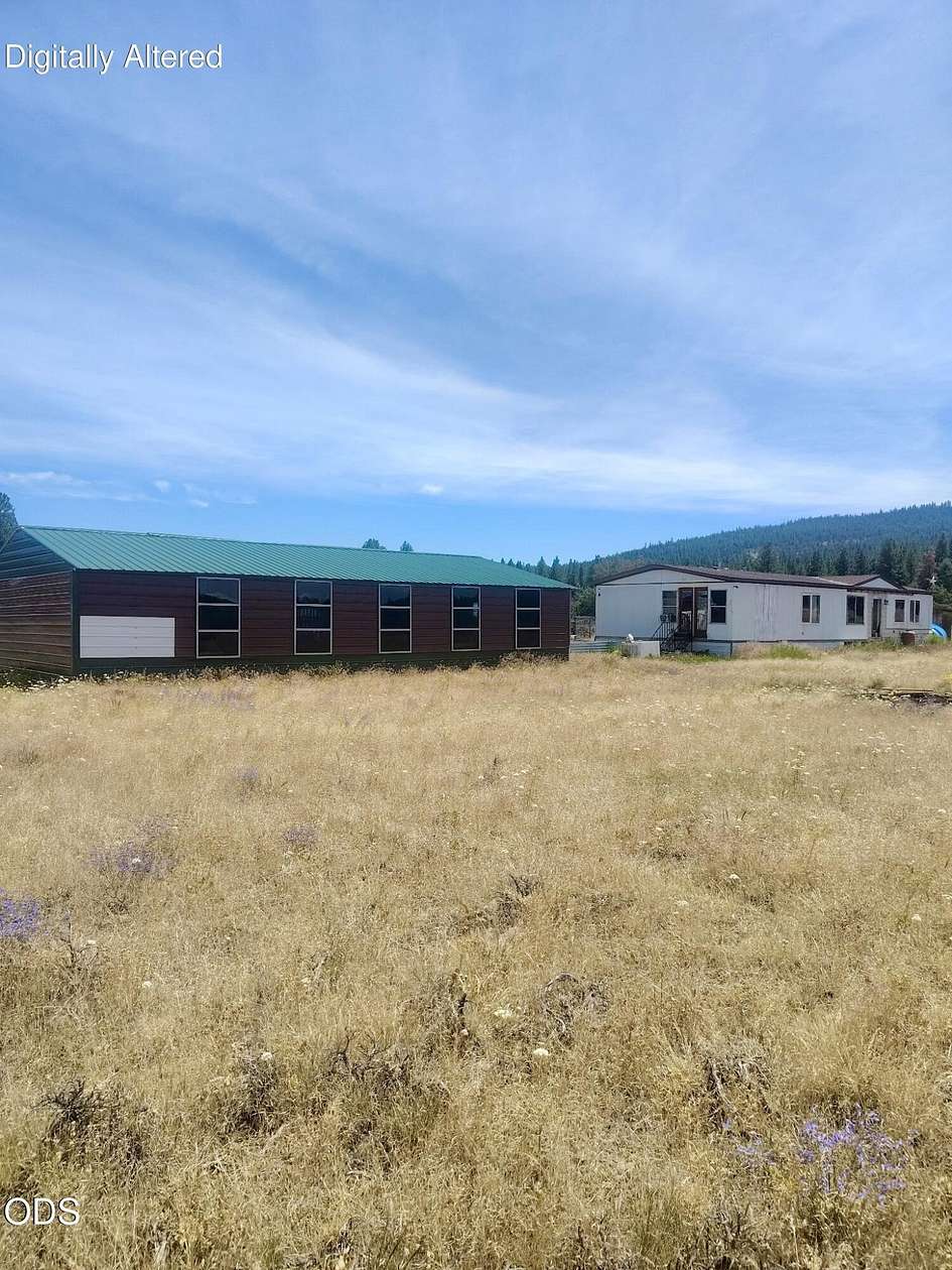 5.78 Acres of Land with Home for Sale in Sprague River, Oregon