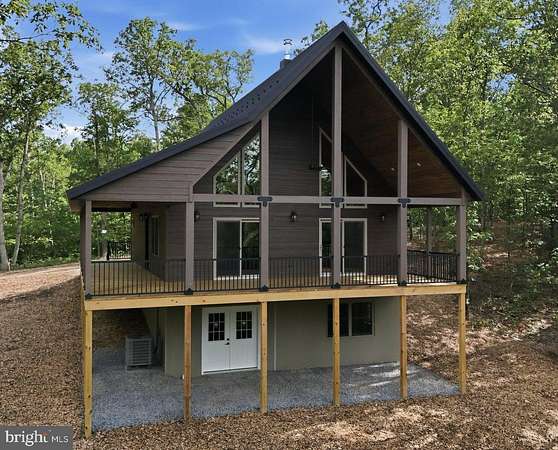 2.79 Acres of Land with Home for Sale in Berkeley Springs, West Virginia