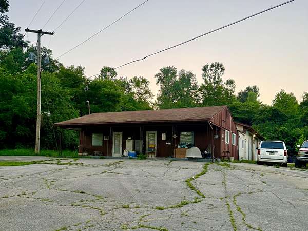 7.5 Acres of Improved Commercial Land for Sale in Springfield, Ohio