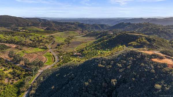 19.8 Acres of Land for Sale in Temecula, California