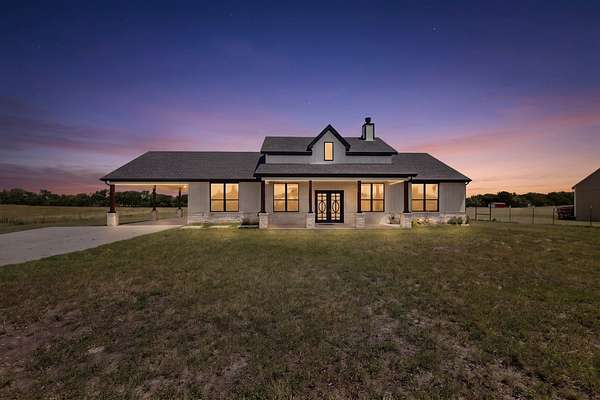 2 Acres of Land with Home for Sale in Greenville, Texas