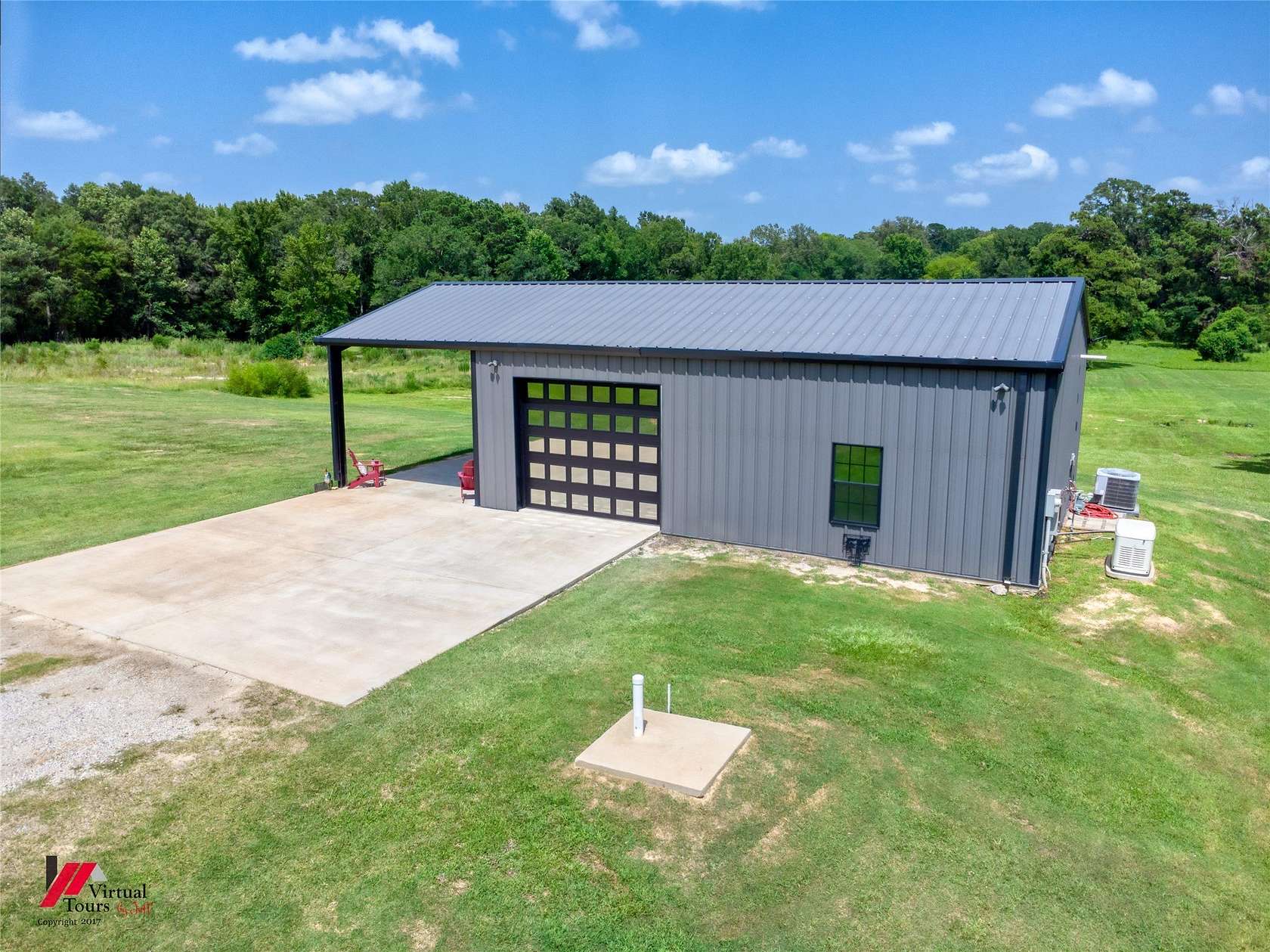 5.12 Acres of Land with Home for Sale in Stonewall, Louisiana