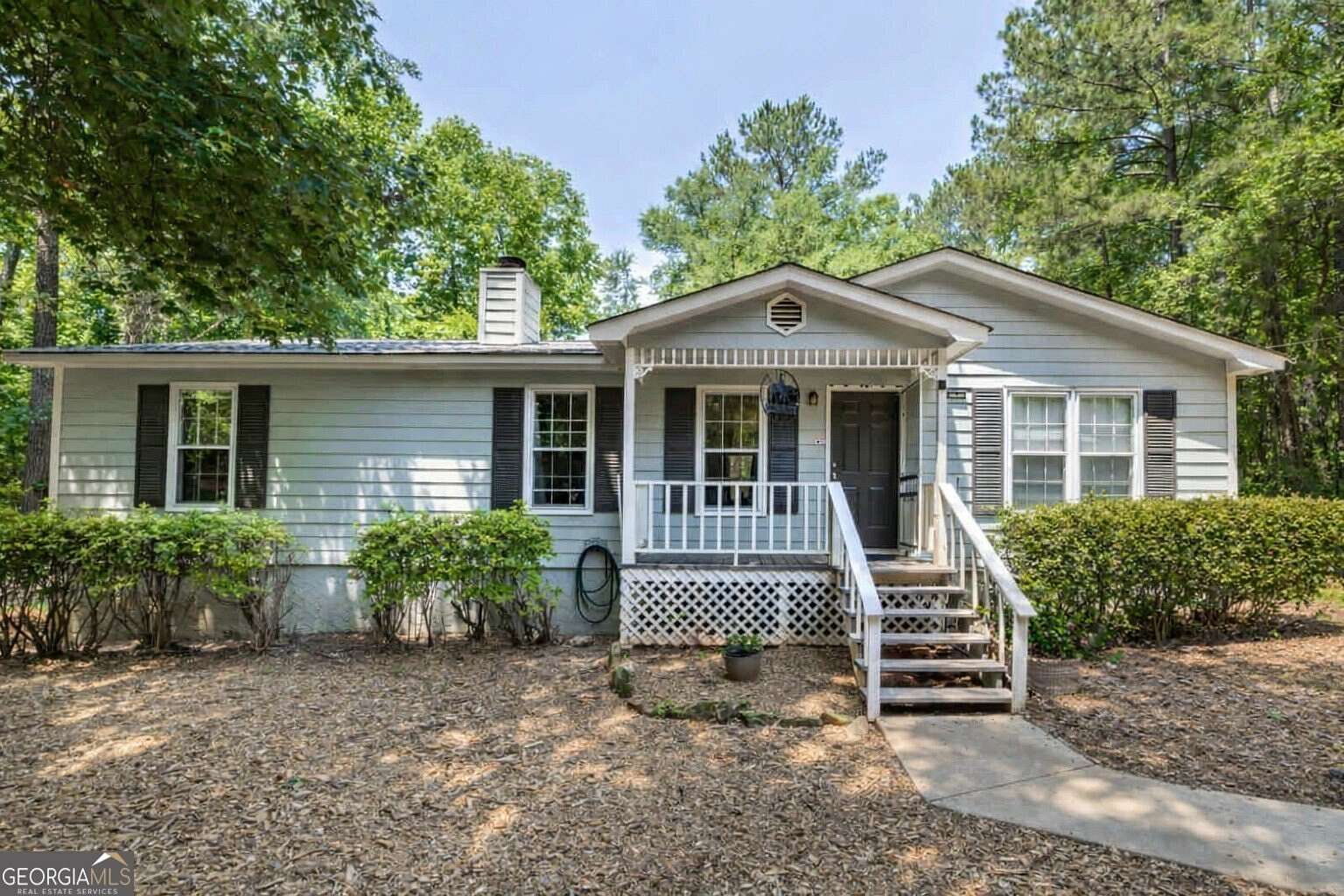 3 Acres of Land with Home for Sale in Senoia, Georgia