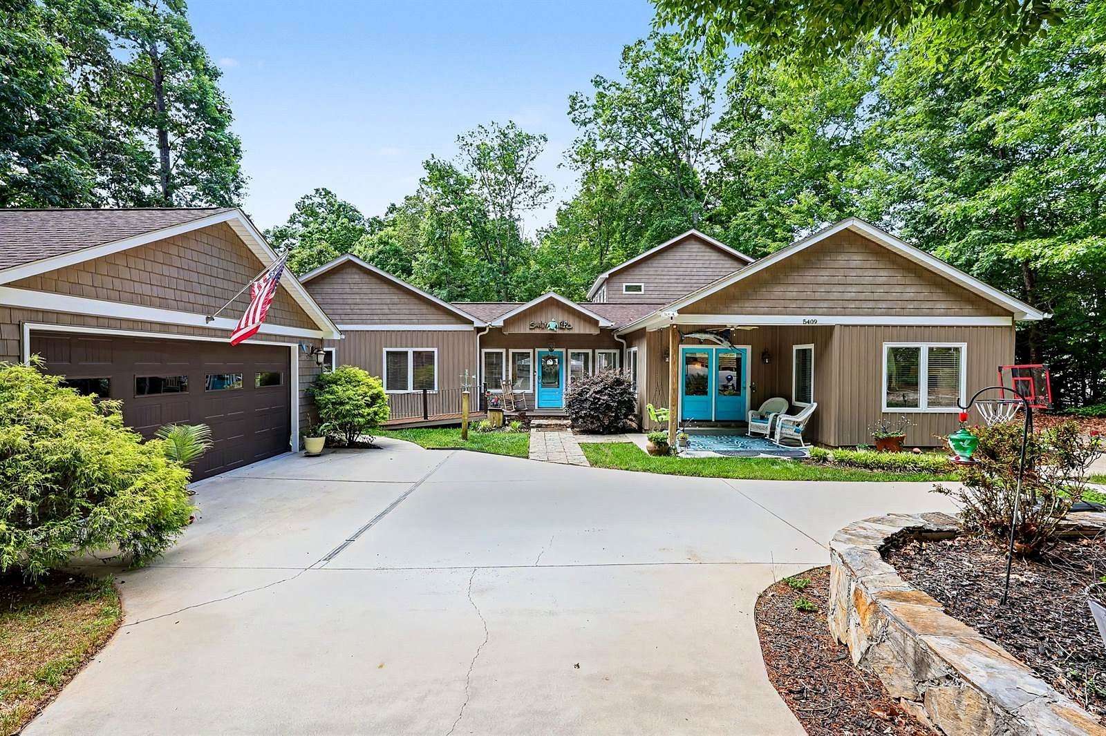 1.76 Acres of Residential Land for Sale in Greensboro, North Carolina