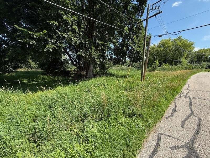 0.8 Acres of Residential Land for Sale in McHenry, Illinois