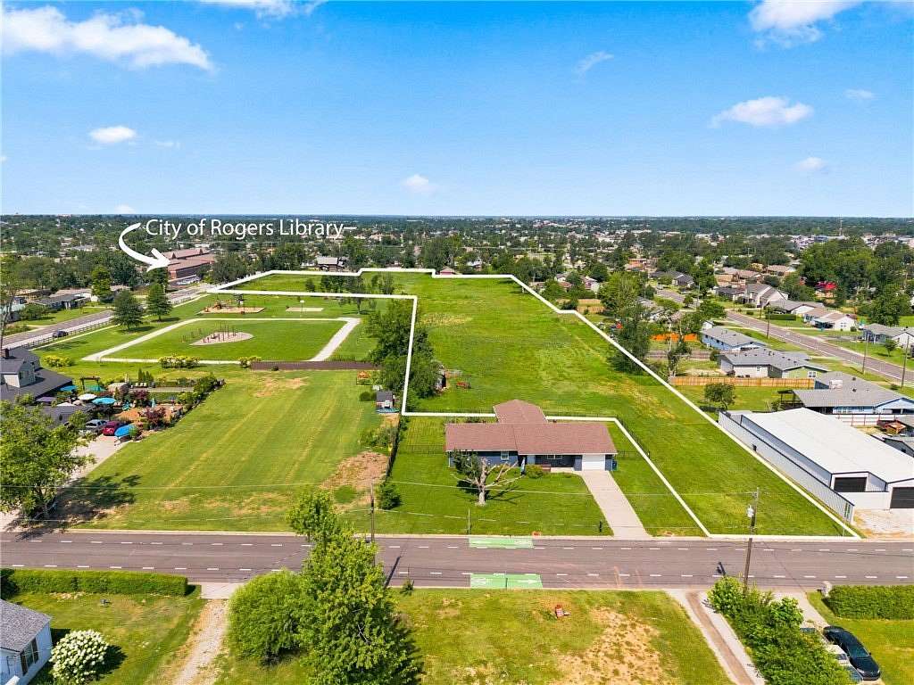 6 Acres of Commercial Land for Sale in Rogers, Arkansas
