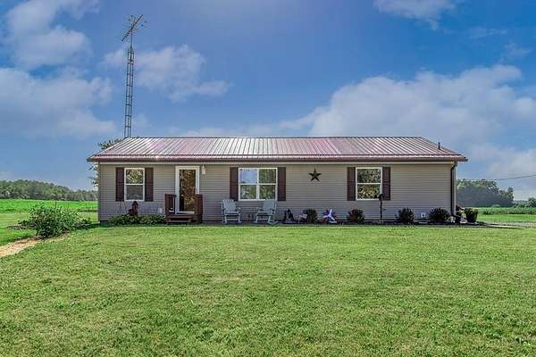 1.84 Acres of Land with Home for Sale in Mansfield, Ohio