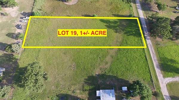1 Acre of Residential Land for Sale in Eustace, Texas