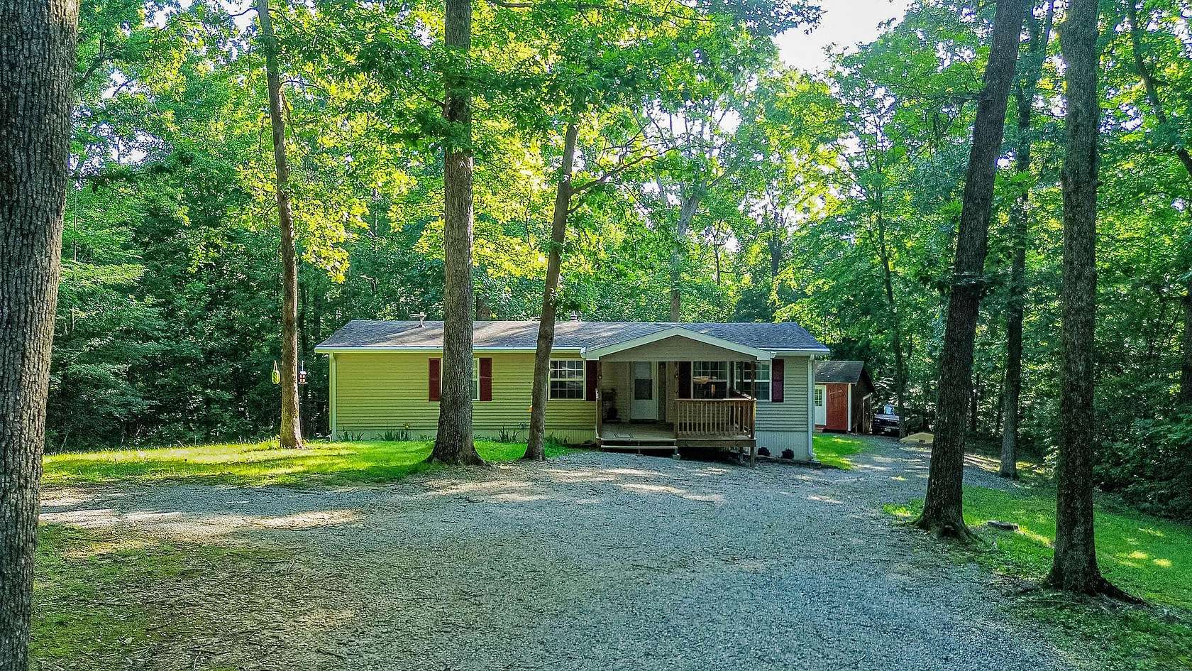 4.34 Acres of Land with Home for Sale in Grand Rivers, Kentucky