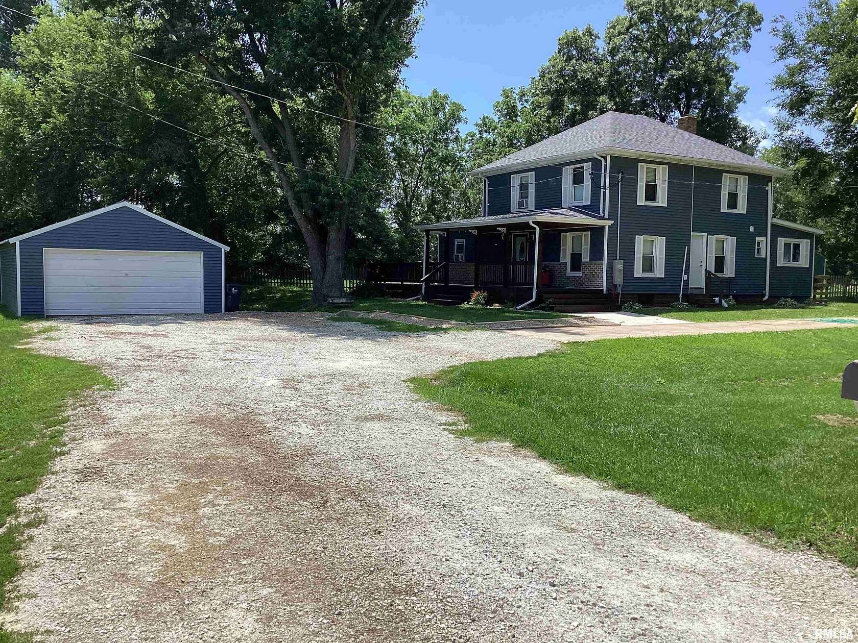 2 Acres of Land with Home for Sale in Canton, Illinois