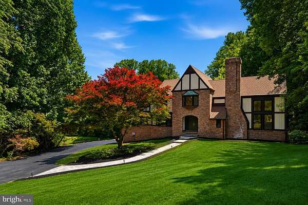 3 Acres of Land with Home for Sale in Columbia, Maryland