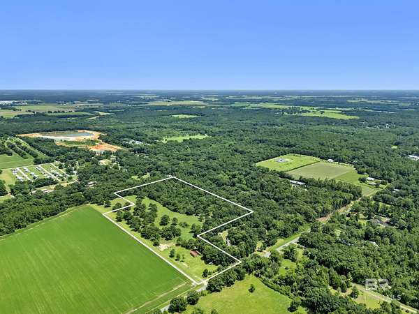 18.1 Acres of Land for Sale in Silverhill, Alabama