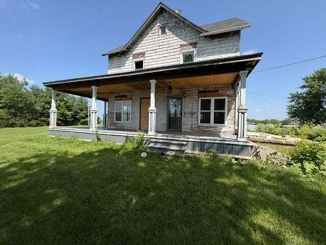 20 Acres of Land with Home for Sale in London, Ohio