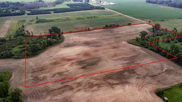18 Acres of Land for Sale in Bear Creek, Wisconsin