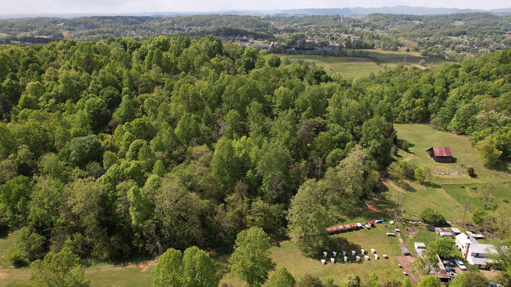 162 Acres of Land for Sale in Kingsport, Tennessee