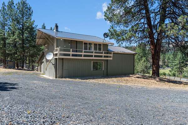 159 Acres of Recreational Land with Home for Sale in Prineville, Oregon