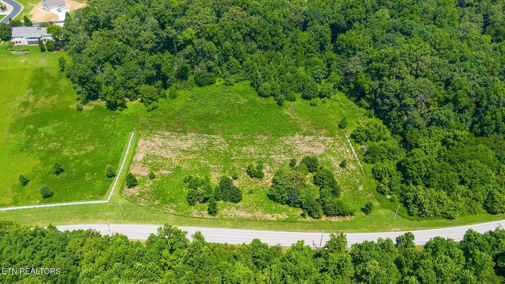 1.76 Acres of Residential Land for Sale in Rockwood, Tennessee