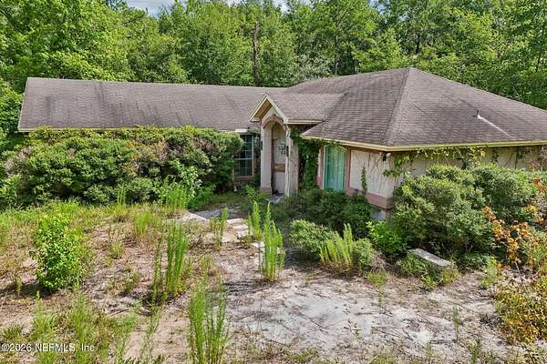 54.4 Acres of Recreational Land with Home for Sale in Green Cove Springs, Florida