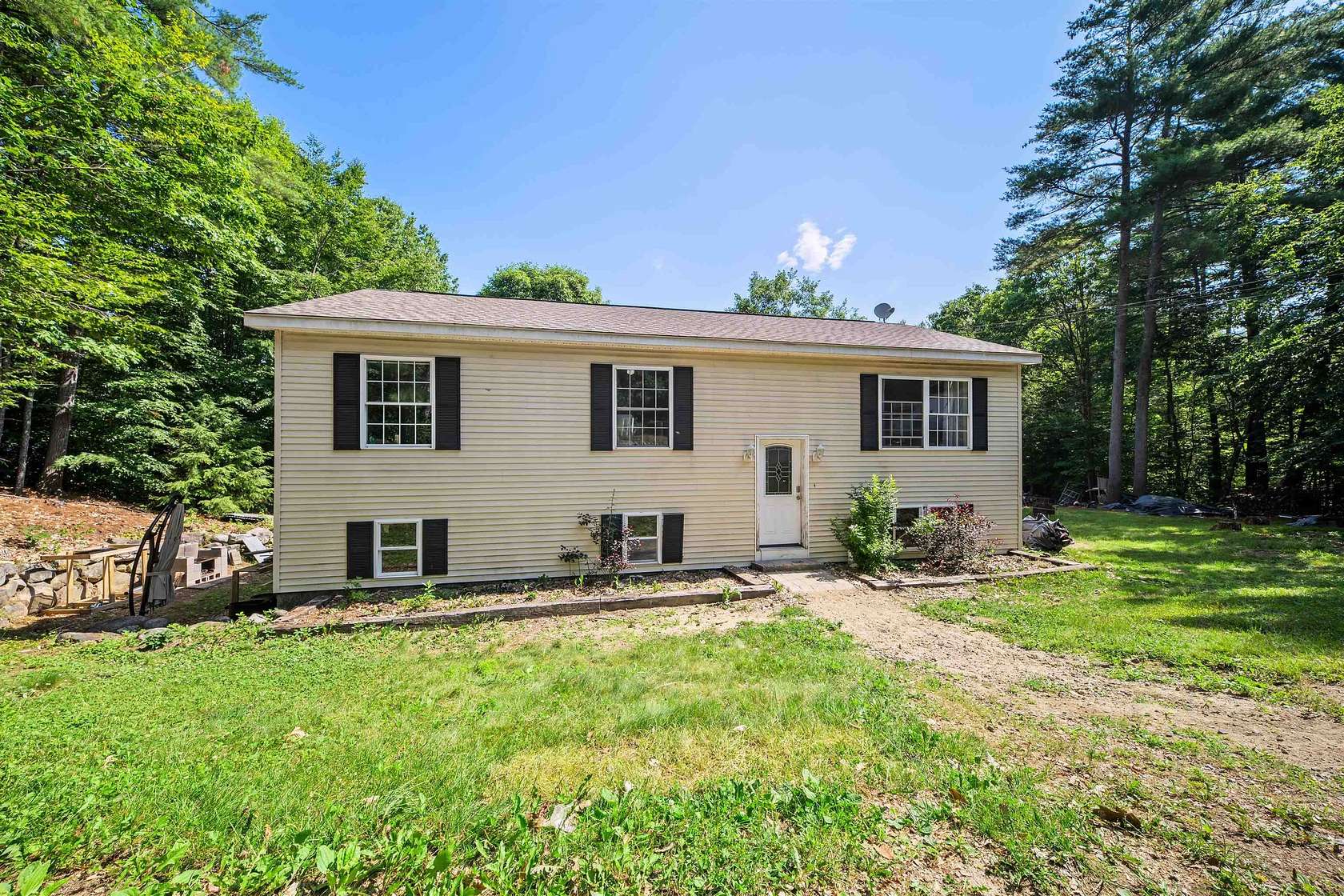 2 Acres of Land with Home for Sale in Effingham, New Hampshire