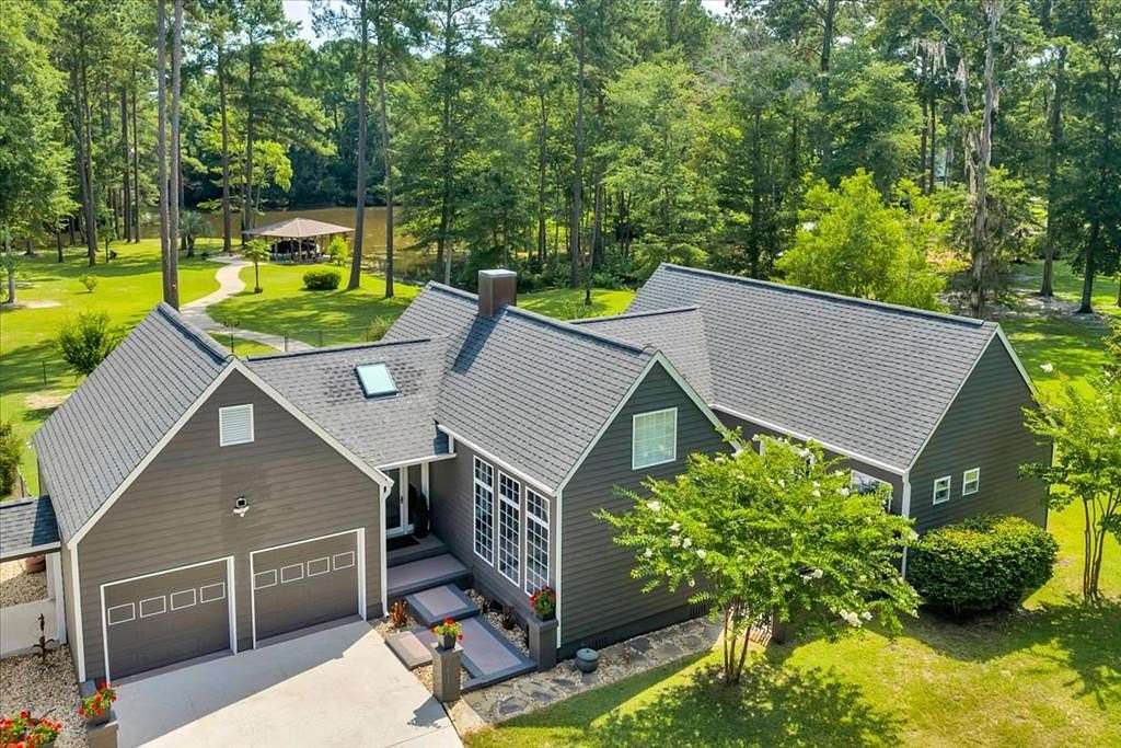 2.69 Acres of Improved Residential Land for Sale in Cordele, Georgia