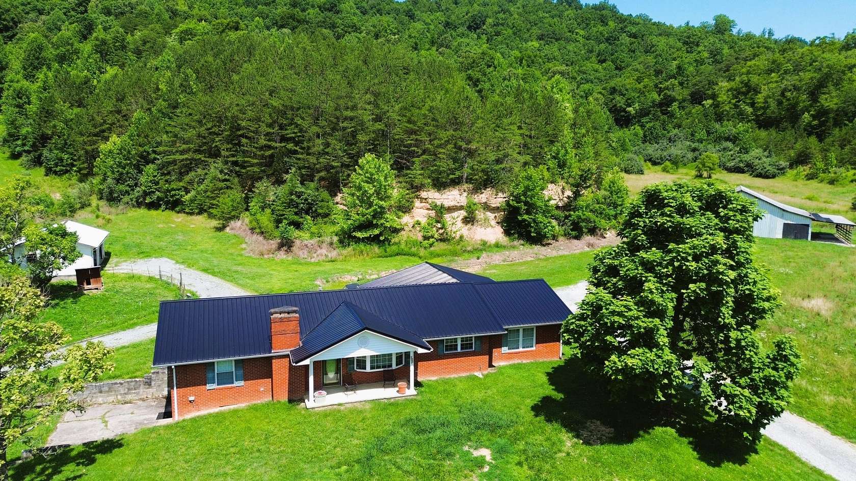 67.5 Acres of Land with Home for Sale in Barbourville, Kentucky