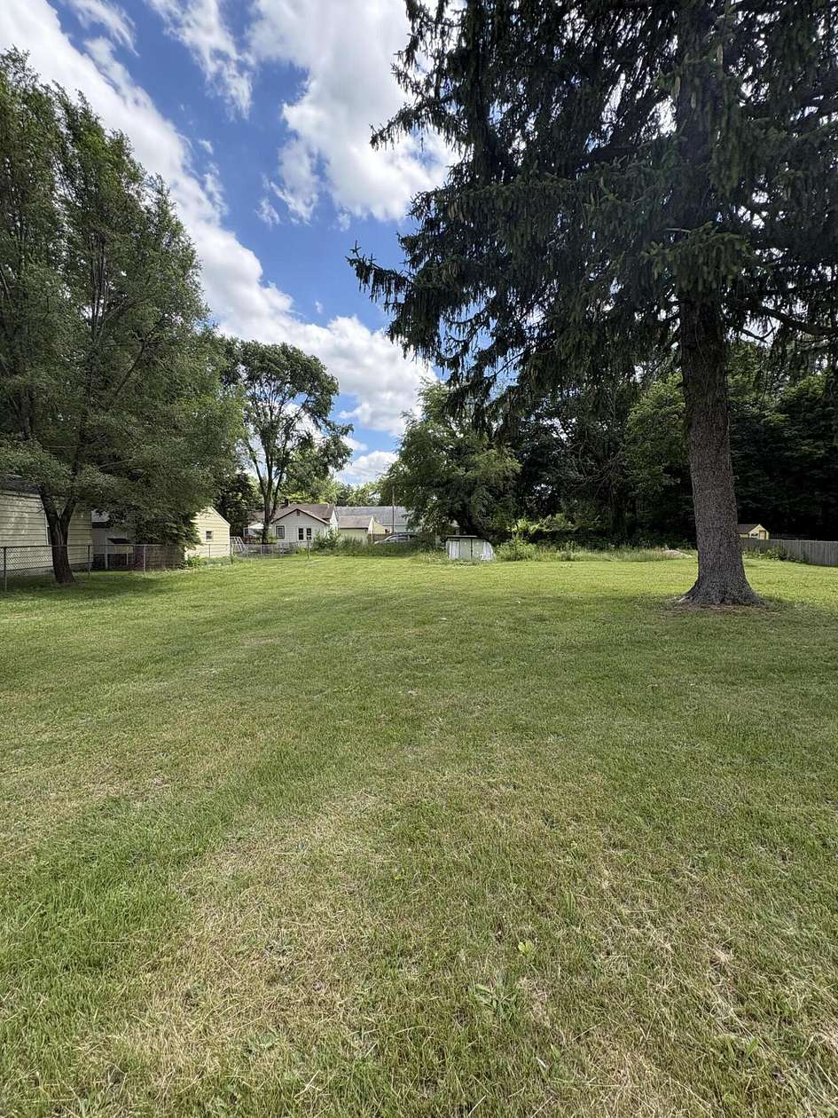 0.2 Acres of Residential Land for Sale in Coloma, Michigan