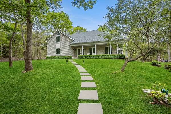 2 Acres of Land with Home for Lease in Amagansett, New York